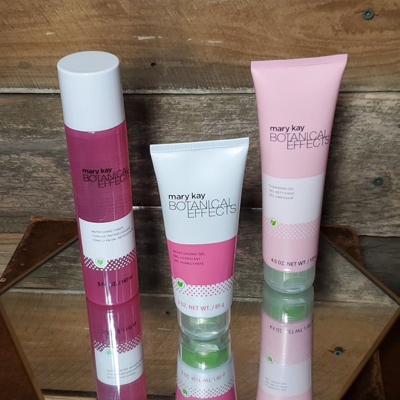 LAST ONE!  Botanical Effects® Regimen - Mary Kay - Skincare Set - Picture 2 of 9